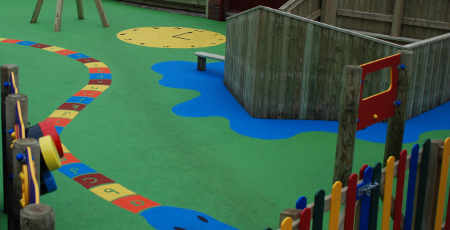 Snake playground wet pour surface